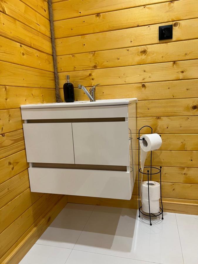 Pokoj 6 Osobowy Guciow Roztocze Appartement Buitenkant foto